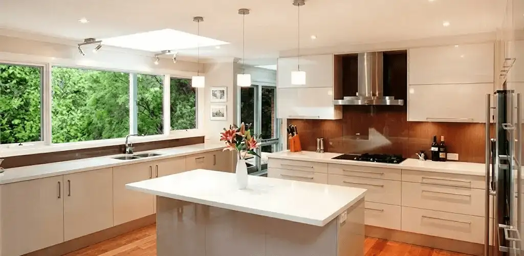 Kitchen cabinet refacing and remodel results in a modern kitchen in Ogden, UT